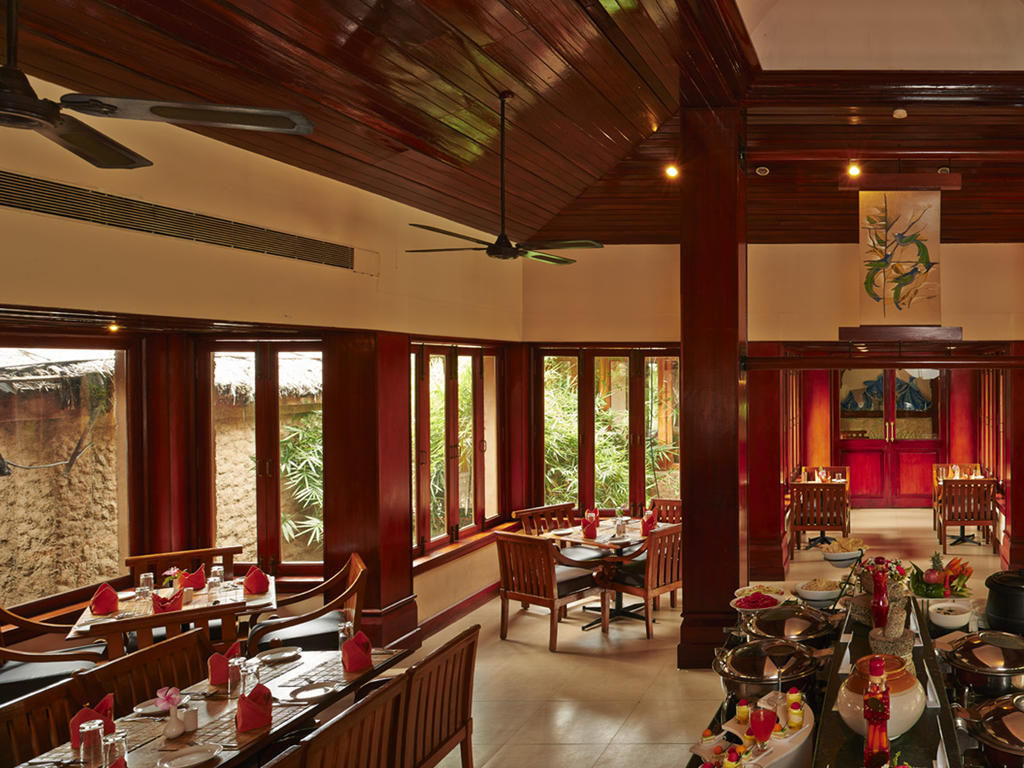 Club Mahindra Thekkady Hotel Room photo